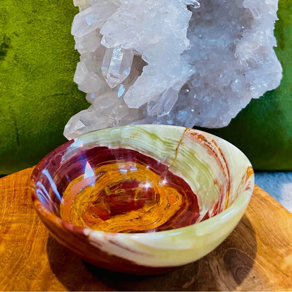 Banded green onyx dish 4”